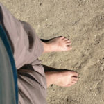 earthing barefoot